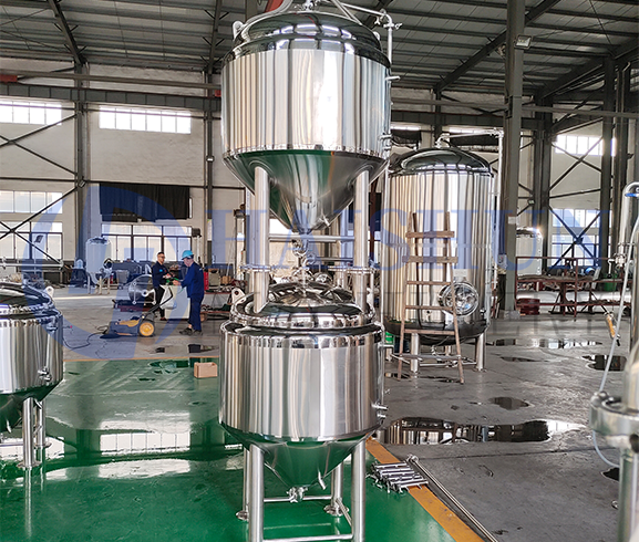 Tanques de fermentación apilados 3BBL